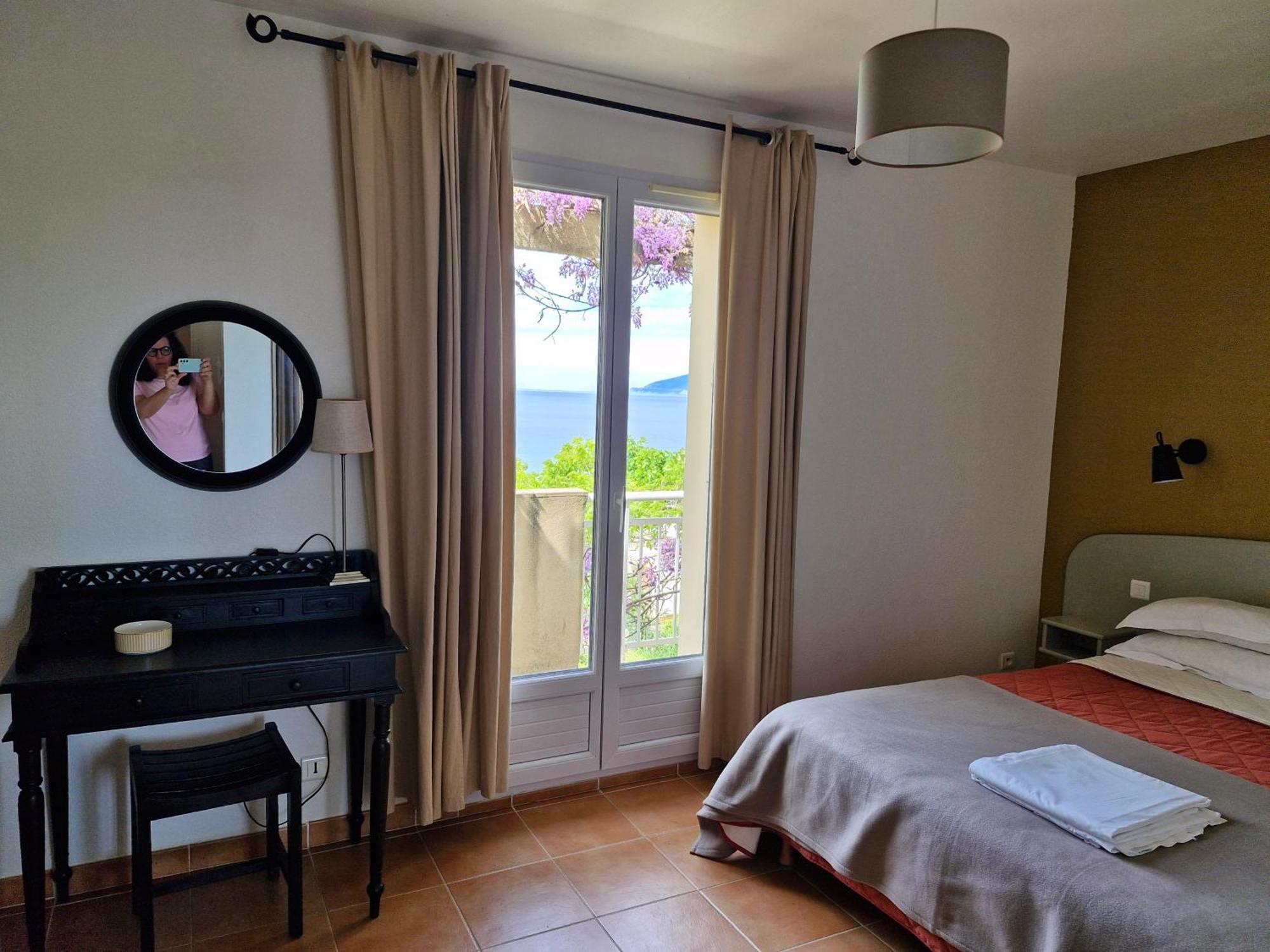 Le Panoramic Apartment Saint-Florent  Room photo